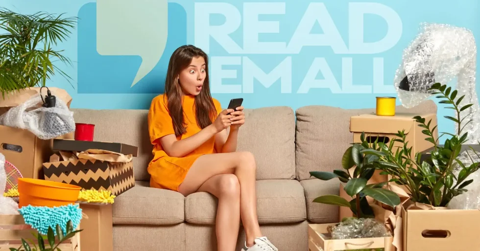 How to Arrange Furniture in a Small Living Room